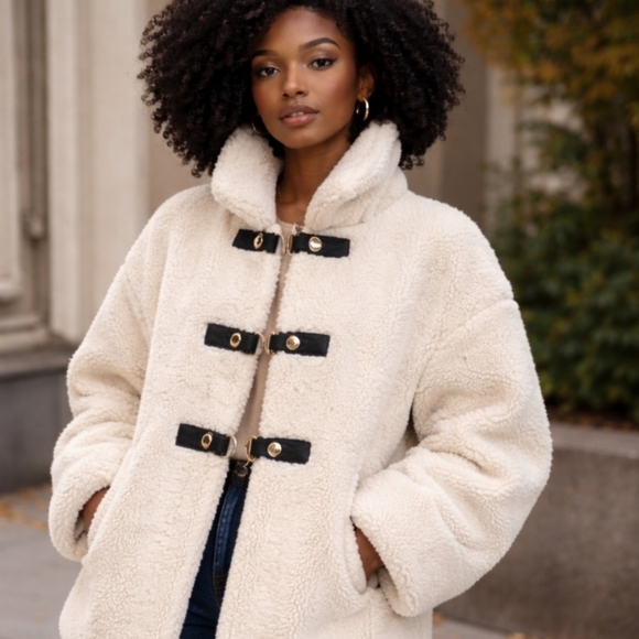 Zara | Ivory Sherpa Fleece Teddy Coat Toggle Closure - Picture 10 of 11